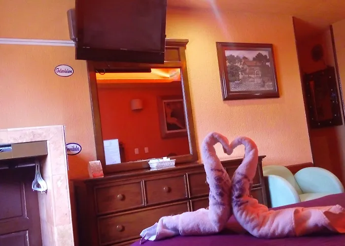 Hotel Real Azteca