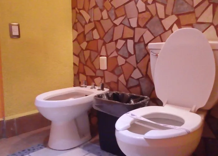 Real Azteca Hotel 3*