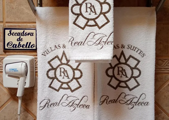 Real Azteca Hotel