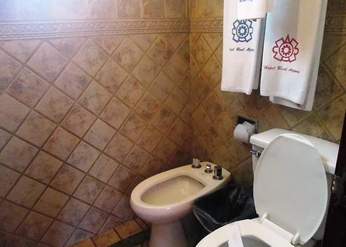 Hotel Real Azteca